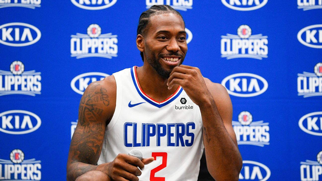 kawhi leonard smiling