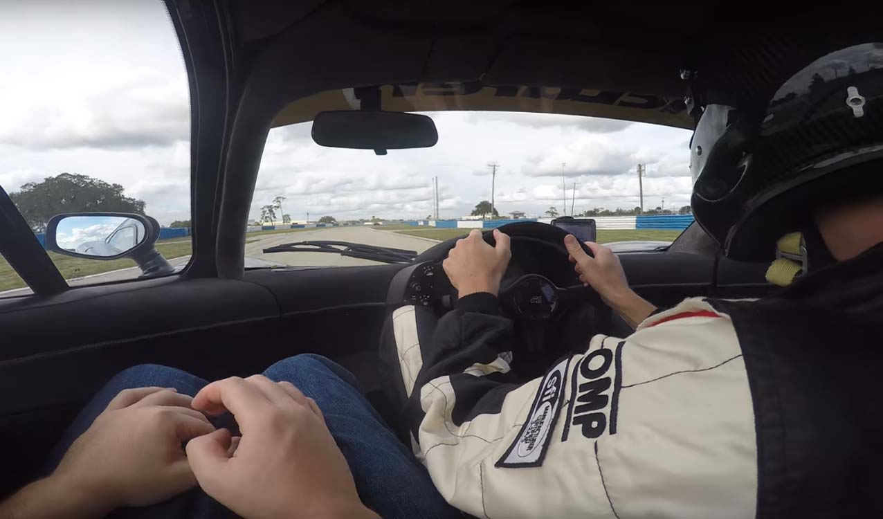 mclaren f1 cockpit