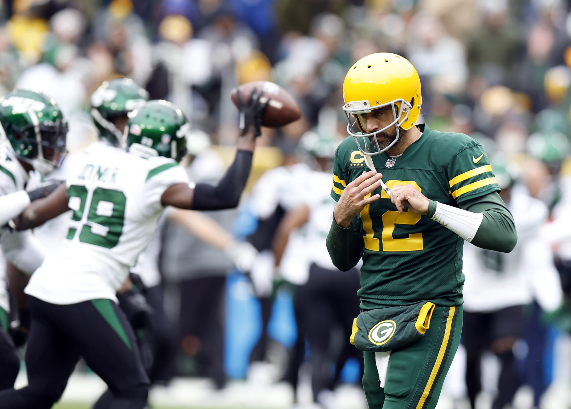 Will the Packers bench Aaron Rodgers for Jordan Love? Why