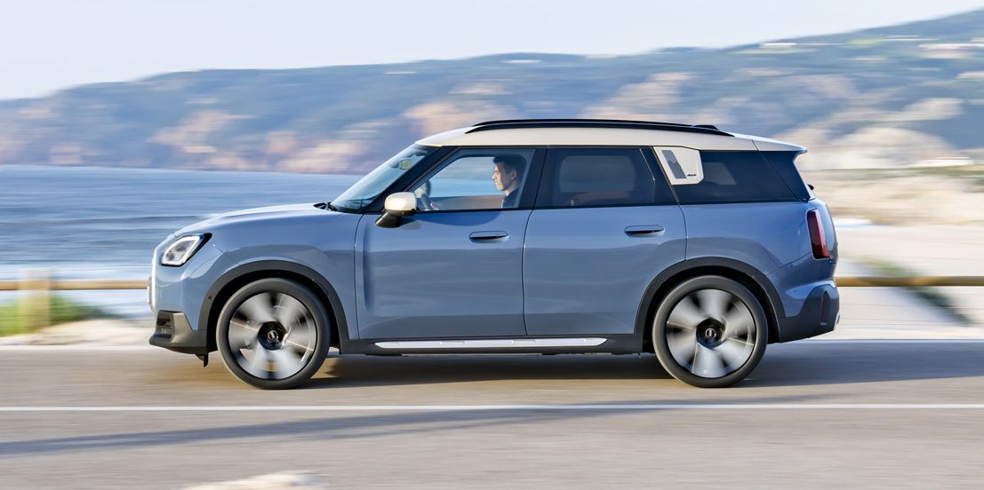 Mini's Electric 2025 Countryman SE ALL4 Goes Green