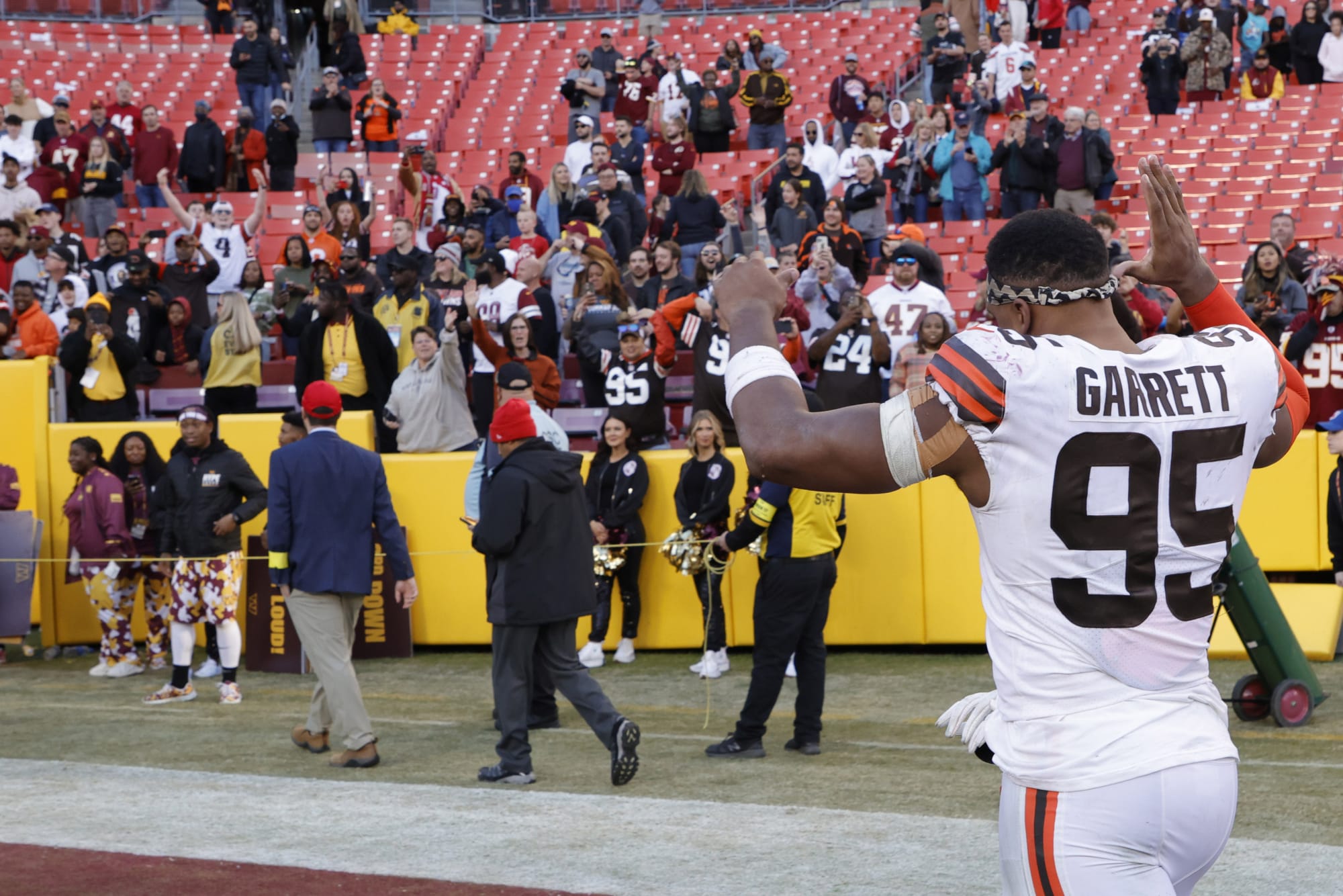 Myles Garrett wants to play spoiler to Steelers playoff hopes