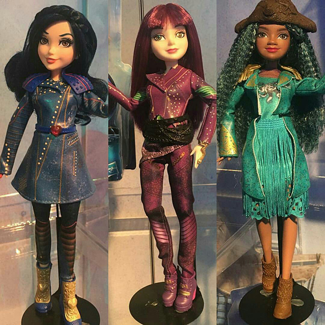 big descendants dolls