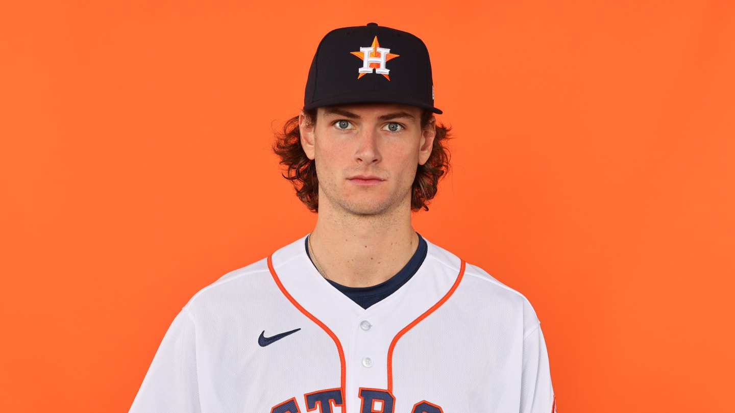 The Houston Astros Should Convert Forrest Whitley to the Bullpen