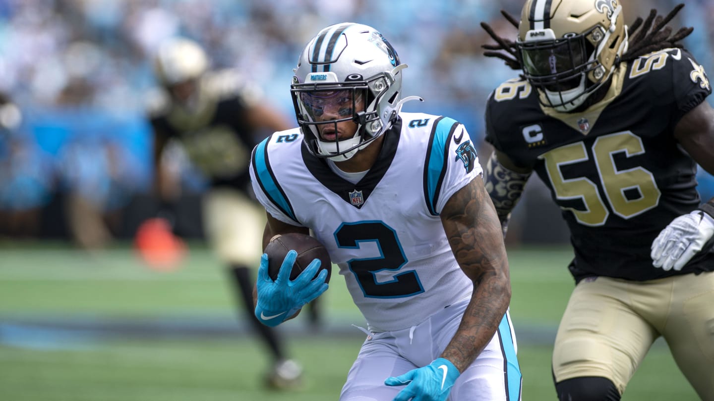 Panthers WR DJ Moore switches jersey number from No. 12 to No. 2