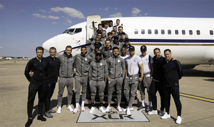 england football team tracksuit