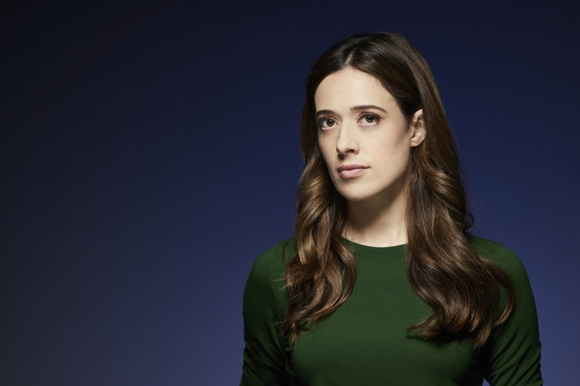 Nbc Drops New Chicago Pd Cast Photo And Yes Marina Squerciati Is Present