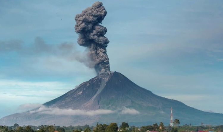 Volcano Indonesia Eruption