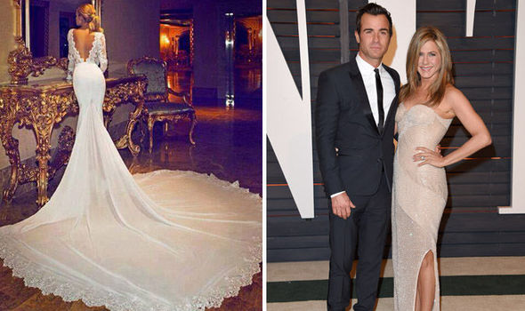 Jennifer Aniston S Fans Go Into Meltdown After Fake Wedding Dress
