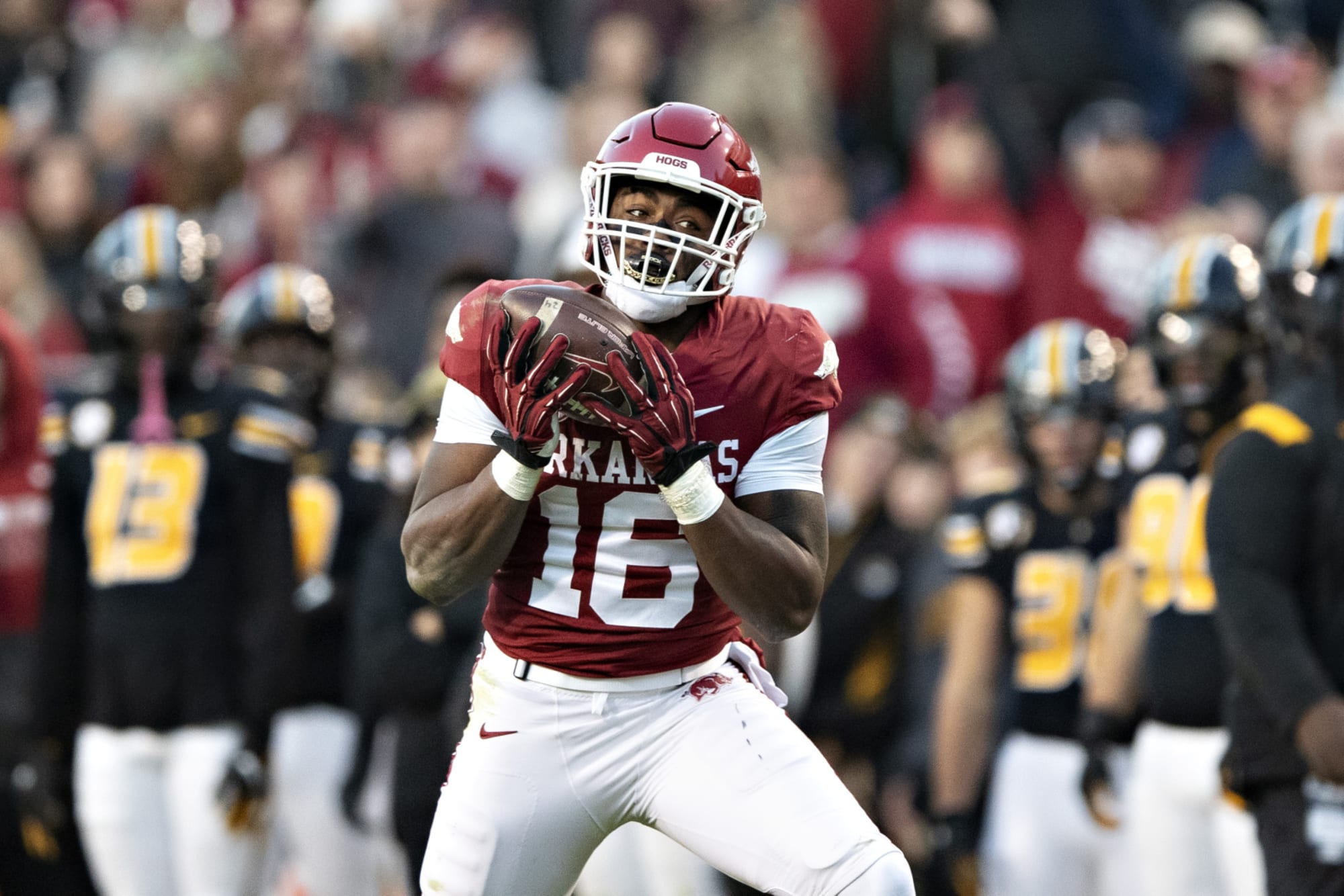 So long, Treylon: Hogs' game-changing wide receiver to enter draft