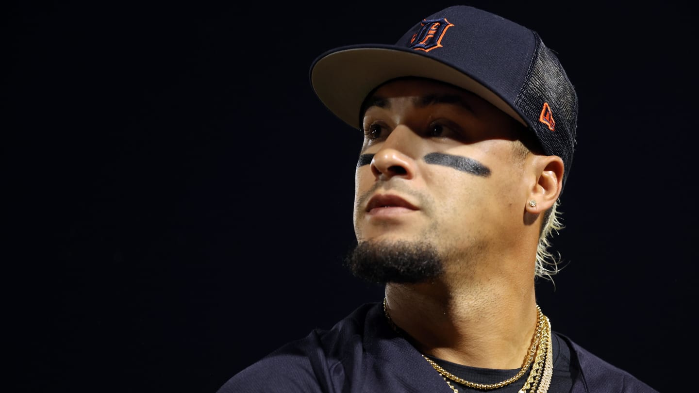 Division rival Royals trade for pitcher who doesn't like new Detroit Tigers  SS Javier Baez at all