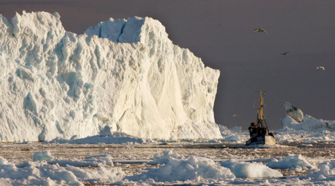 El iceberg más grande del mundo se despegó de plataforma de hielo en la  Antártida