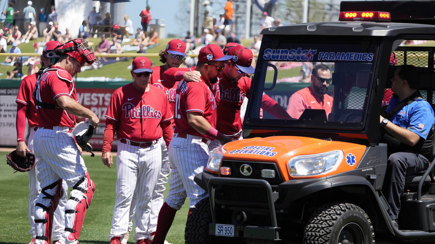 Phillies' injured first baseman Rhys Hoskins remains a long shot to make  postseason roster
