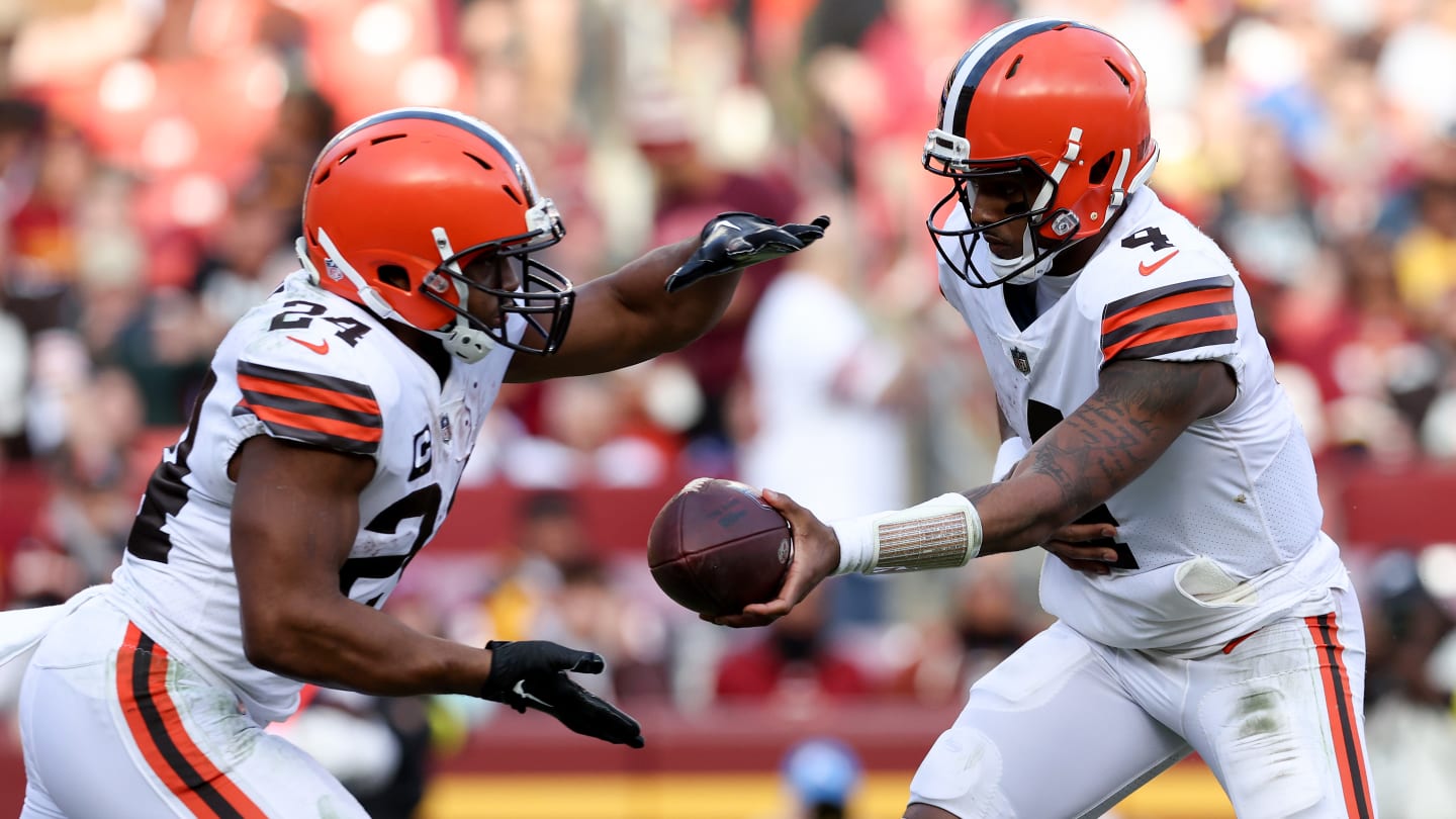 Nick Chubb, Kareem Hunt focused on their own game before going head-to-head  with Derrick Henry