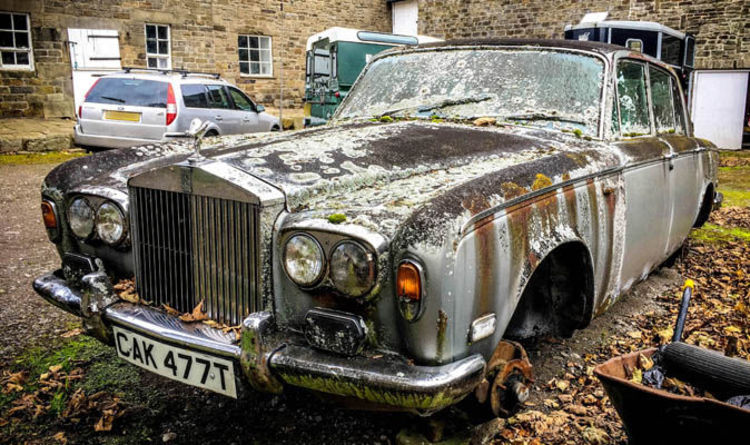 Rolls Royce Silver Shadow To Fetch 1k At Sheffield Auction This