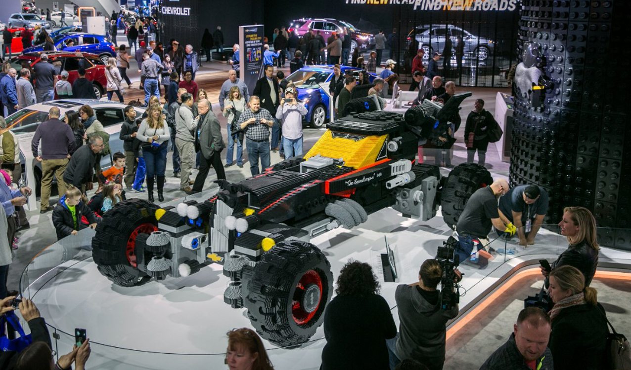 Life Size Batmobile Built Out Of Over 340 000 Legos