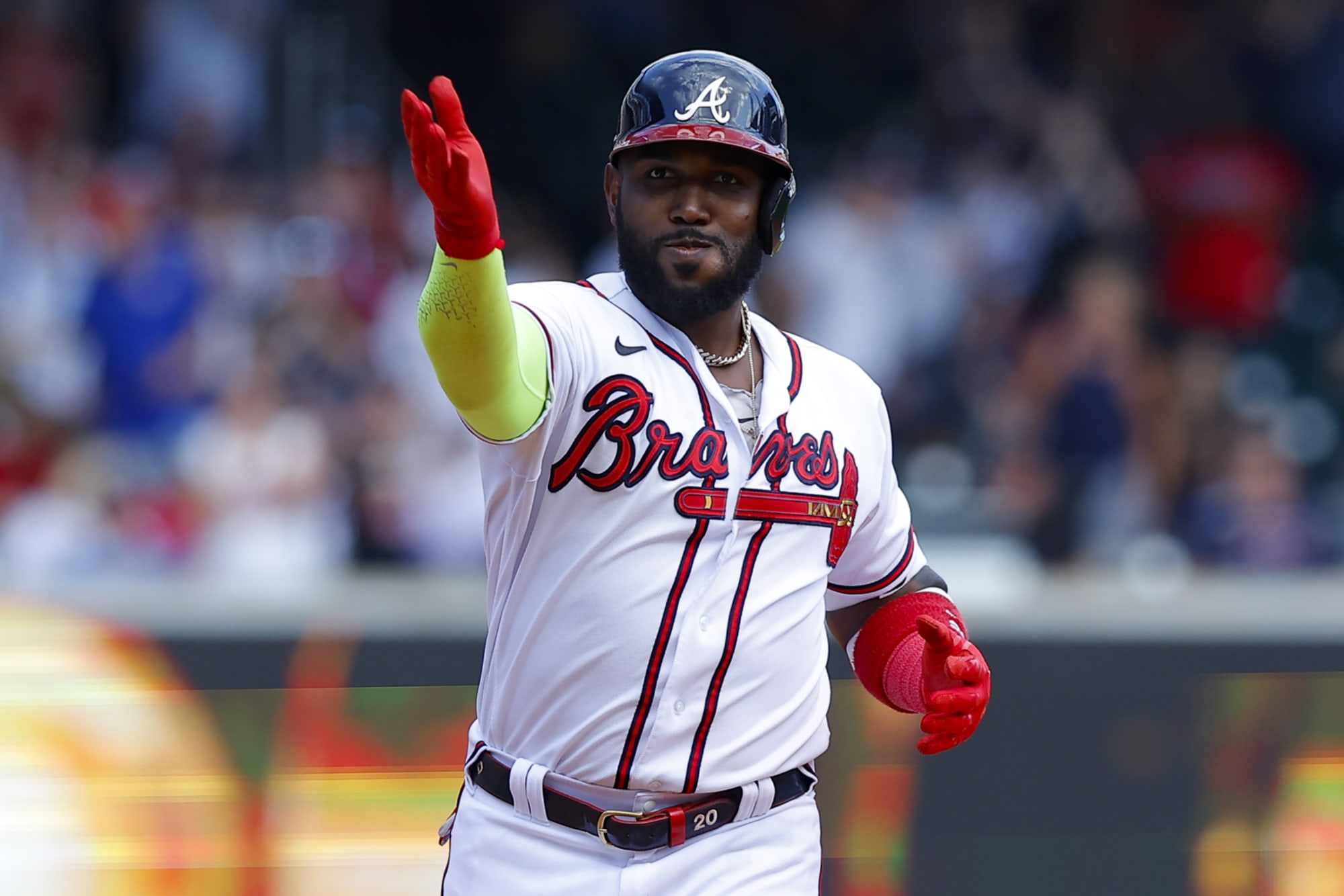 Braves trade away an All-Star, several top prospects for Sean