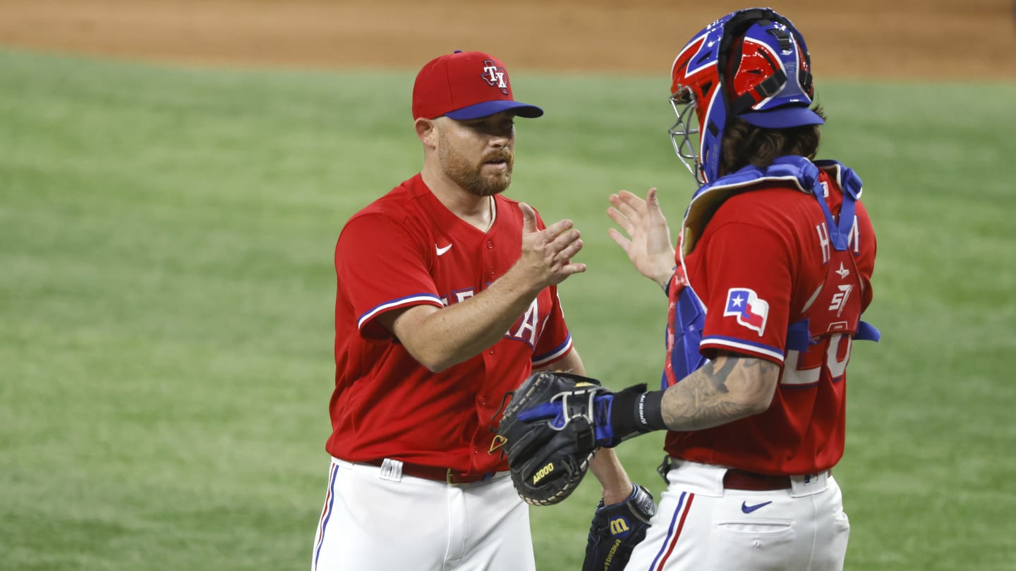 Rangers announce Mike Maddux will not return as pitching coach in