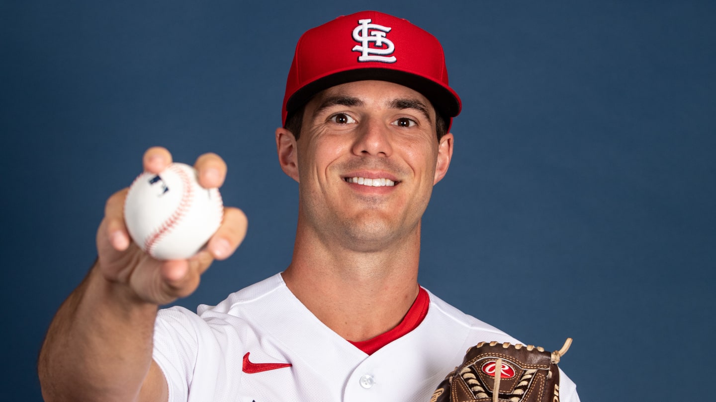 Cardinals set rotation, final Opening Day roster decisions