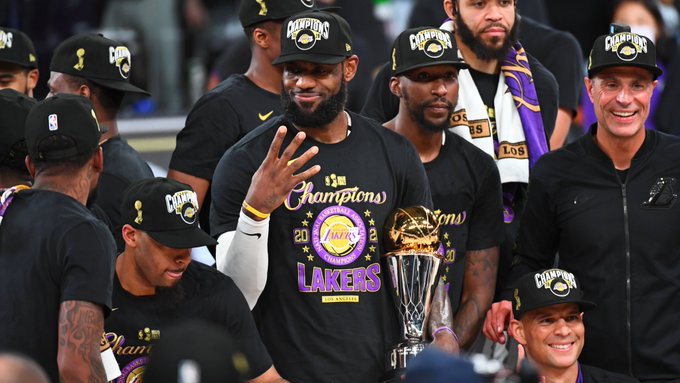 Lebron James Reacts To Getting His Fourth Ring Later Tonight Talkbasket Net