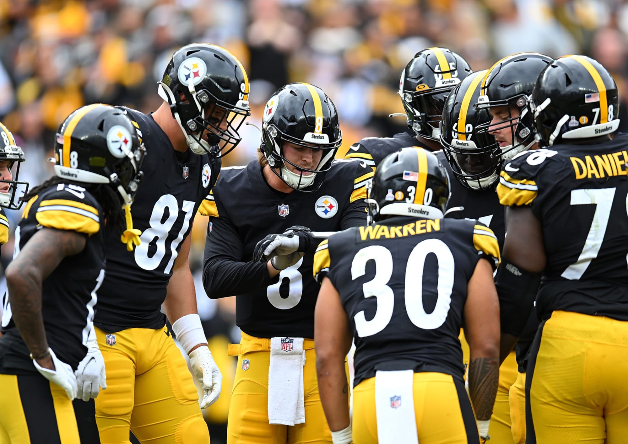 Steeler Nation let the team down with lack of attendance on Sunday