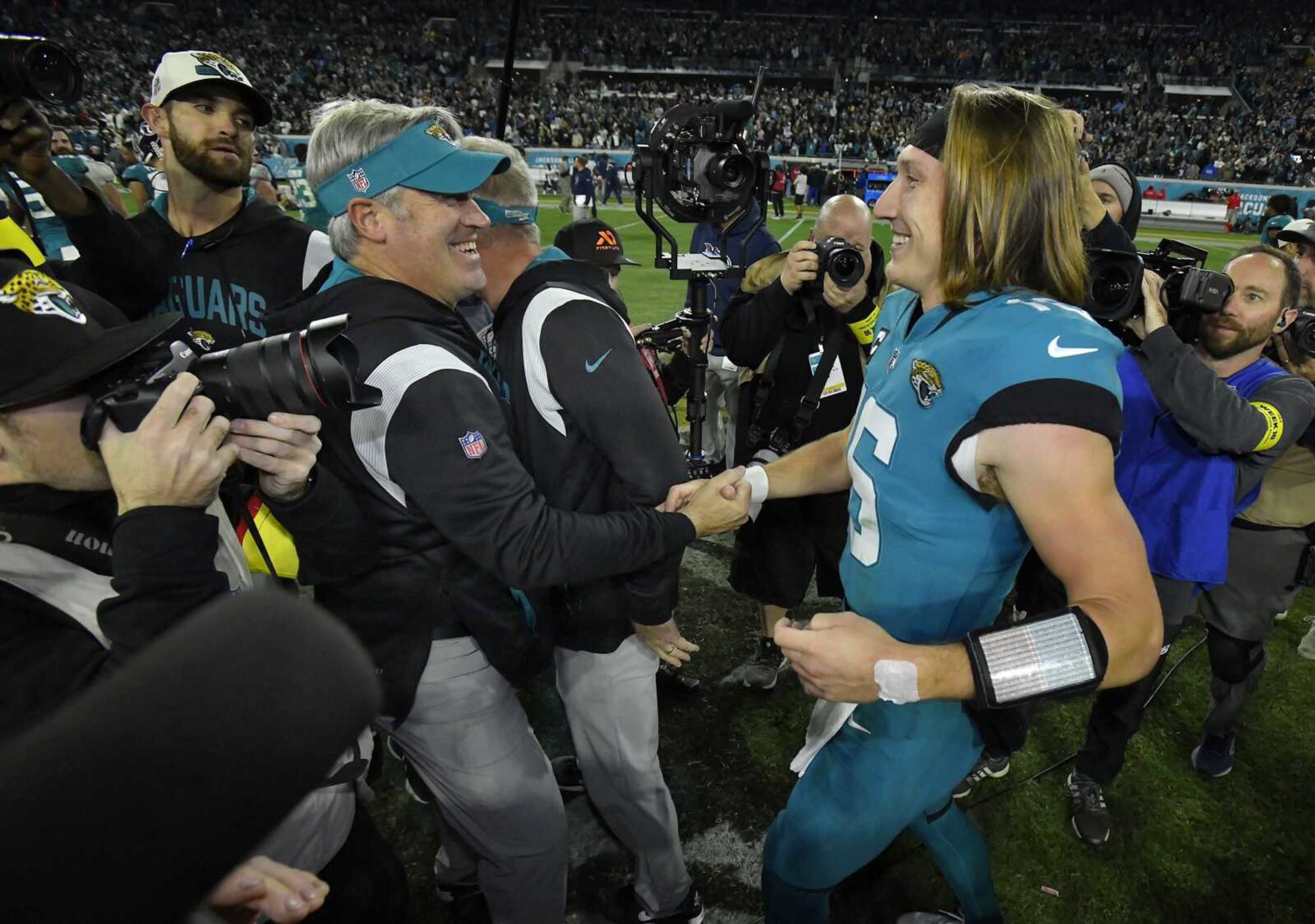 Jacksonville Jaguars clinch AFC South title and playoff spot with