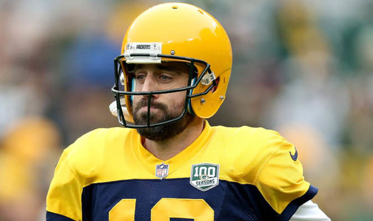 aaron rodgers yellow jersey