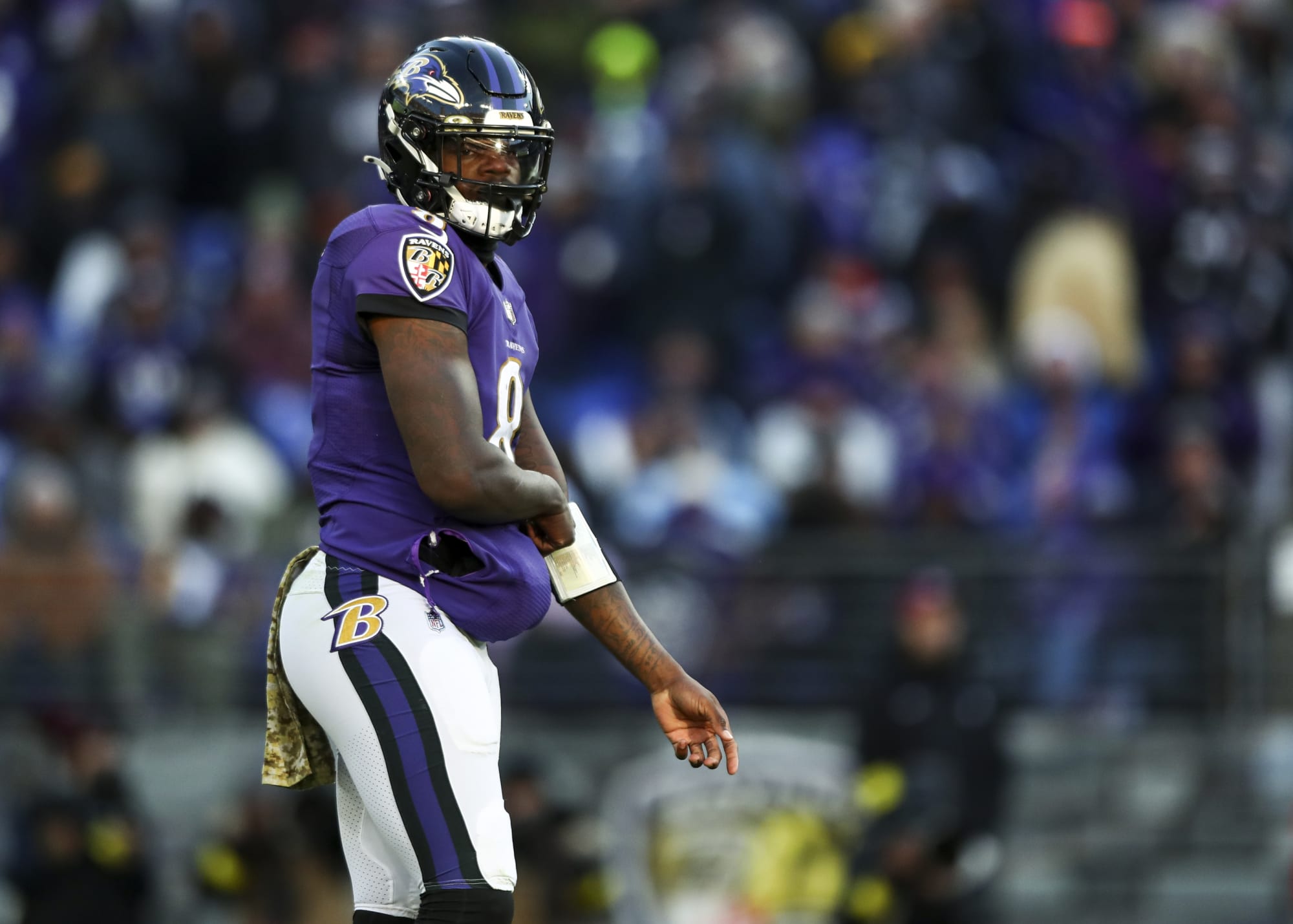 Should the Ravens sit Lamar Jackson until the playoffs?