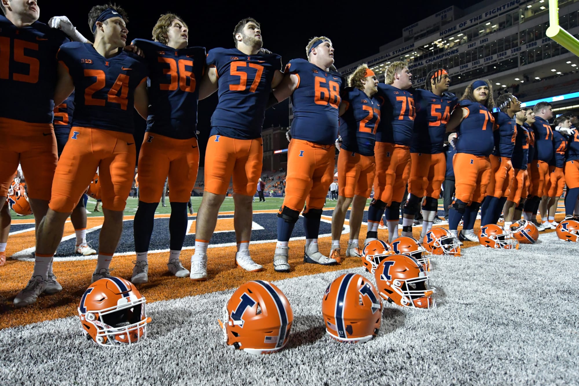 illini football game today