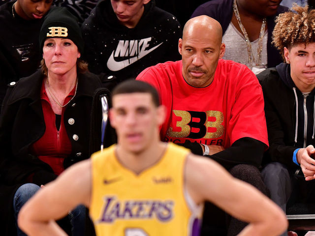 magic johnson lavar ball