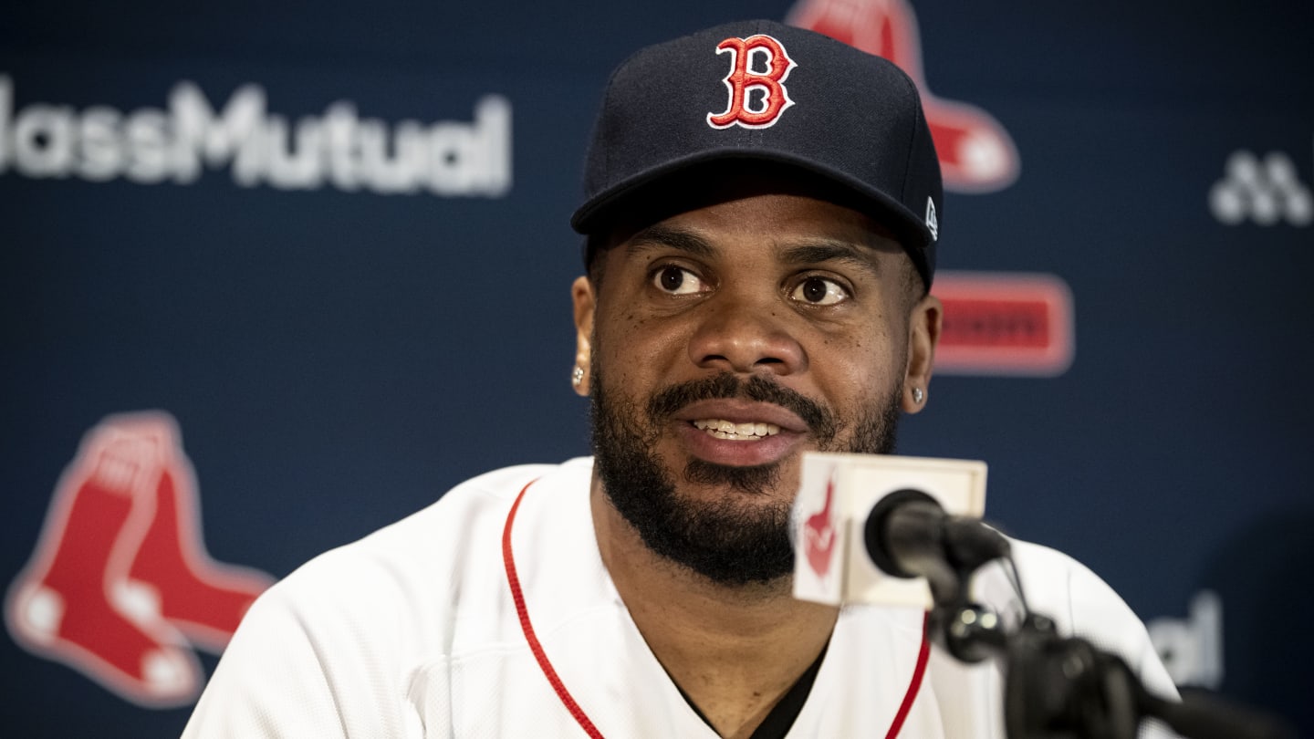 Red Sox show off organizational depth by bringing up pair of top