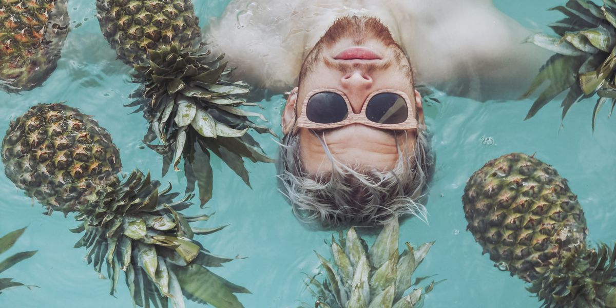 The Upside-Down Pineapple Has a Secret, Sexy Meaning
