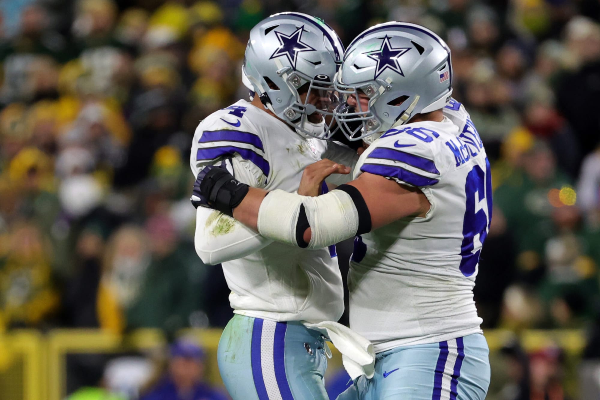 Cowboys Fans Furious With Missed Penalty Against Packers - The