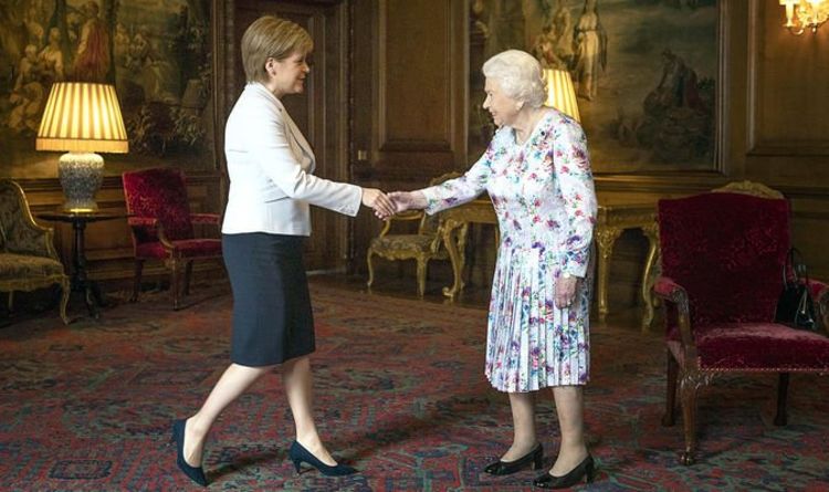Shock As Nicola Sturgeon Refuses To Curtsy To The Queen As