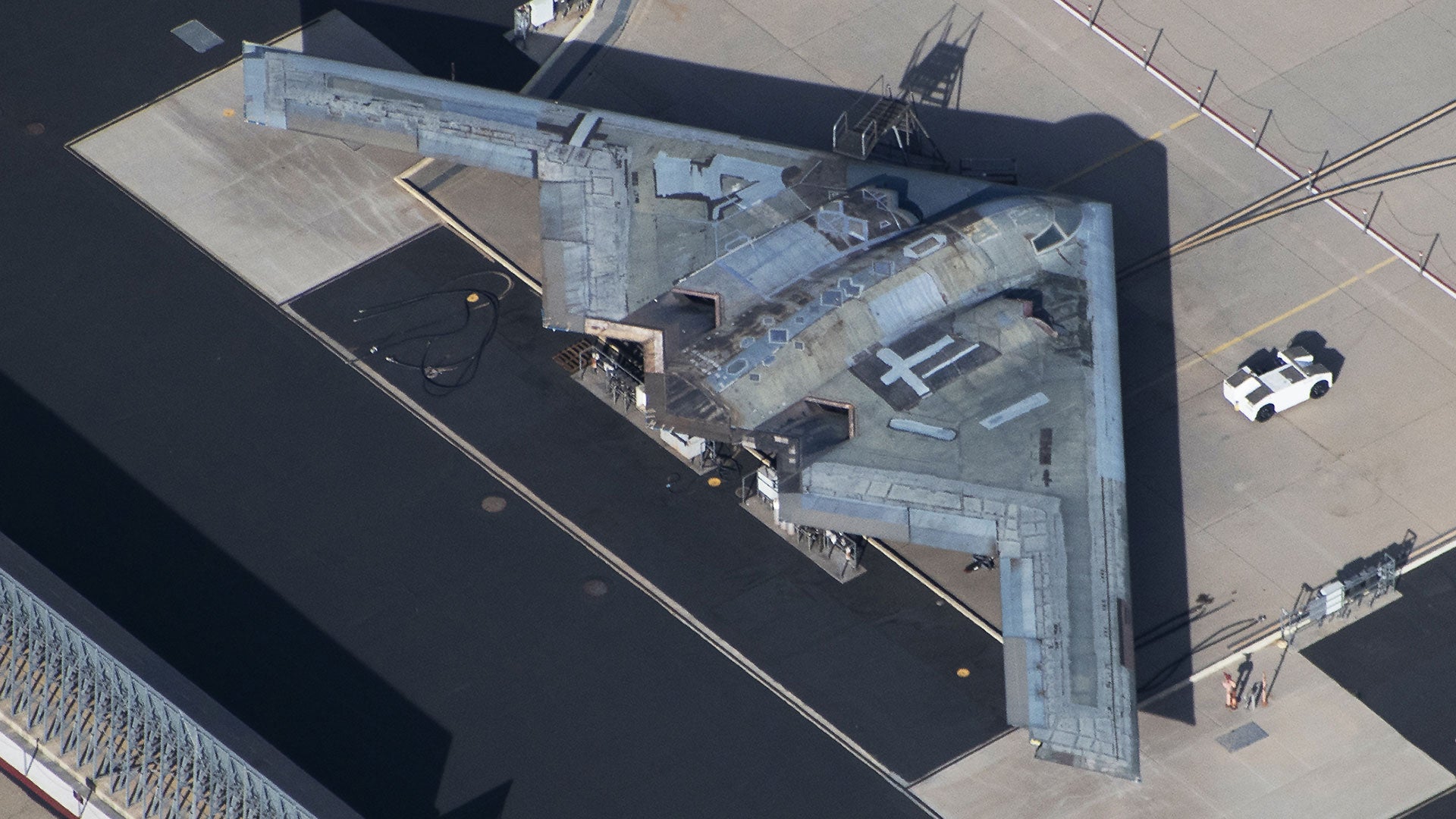 Check Out This Super Grimy B-2 Spirit Stealth Bomber Test