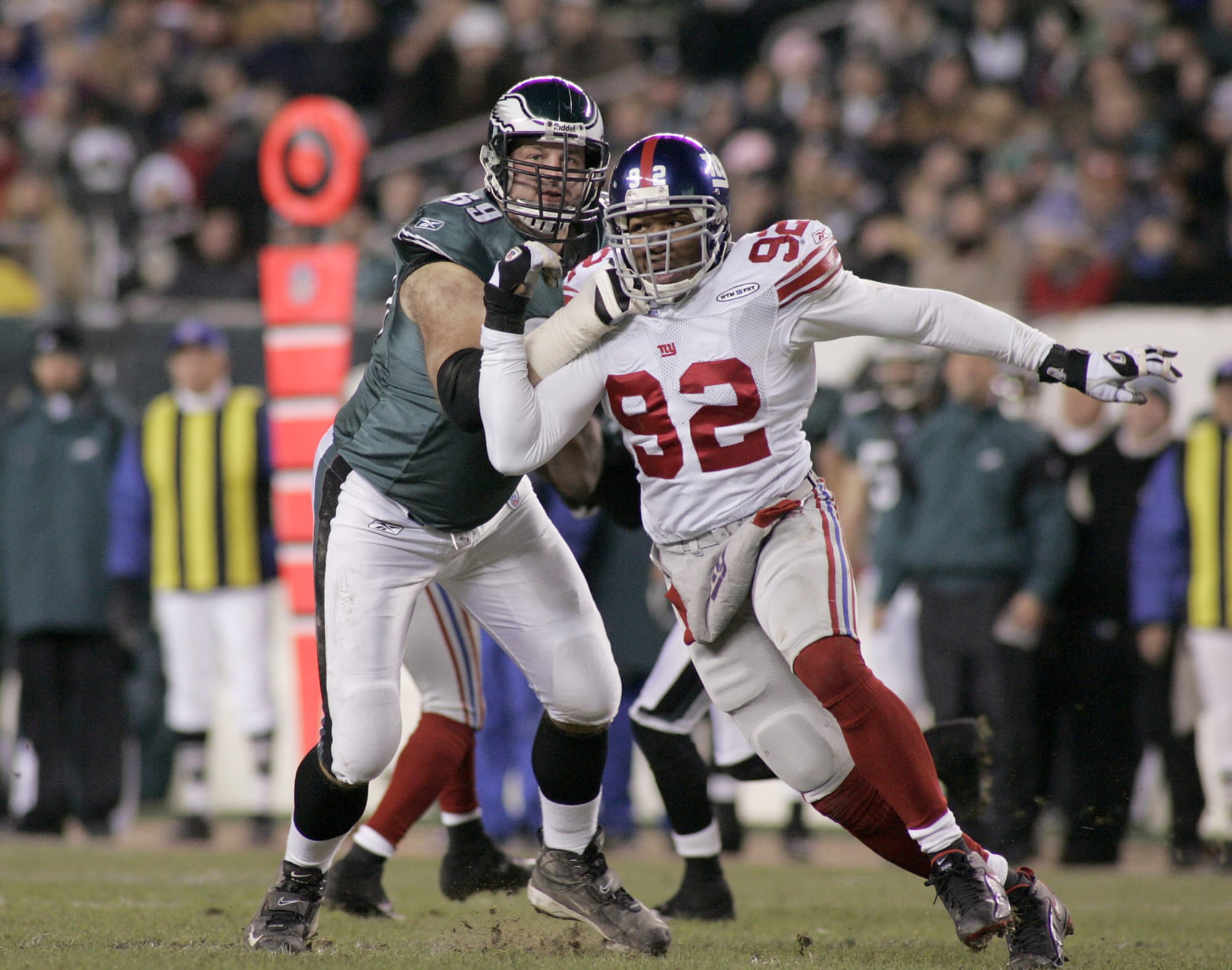 NY Giants' defense stomped out Eagles to win on Michael Strahan Day