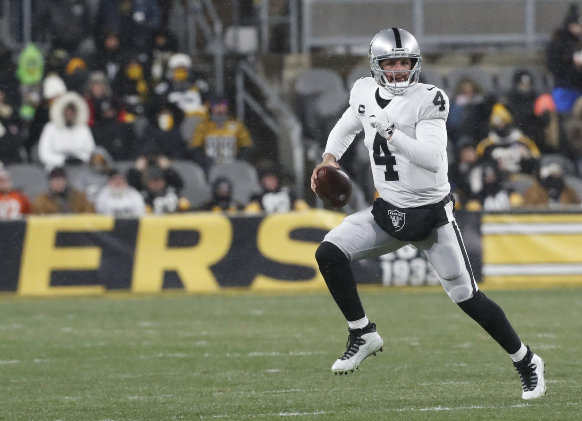 3 reasons the Raiders will fail to make the NFL playoffs in 2021