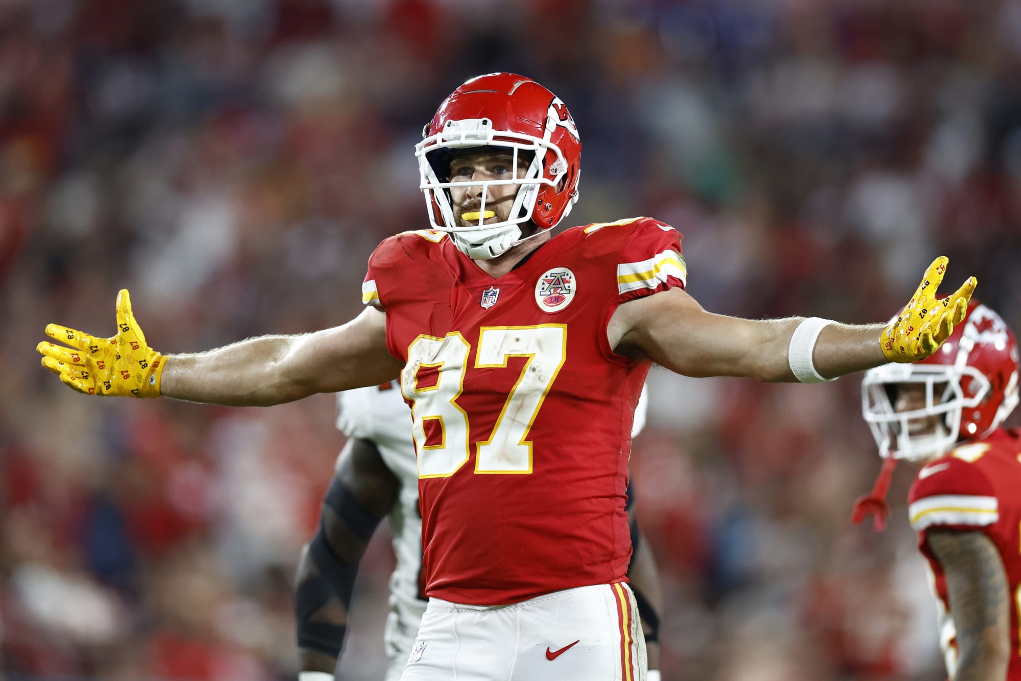 Titans vs Chiefs Same Game Parlay: Travis Kelce, Isiah Pacheco Player  Props, More