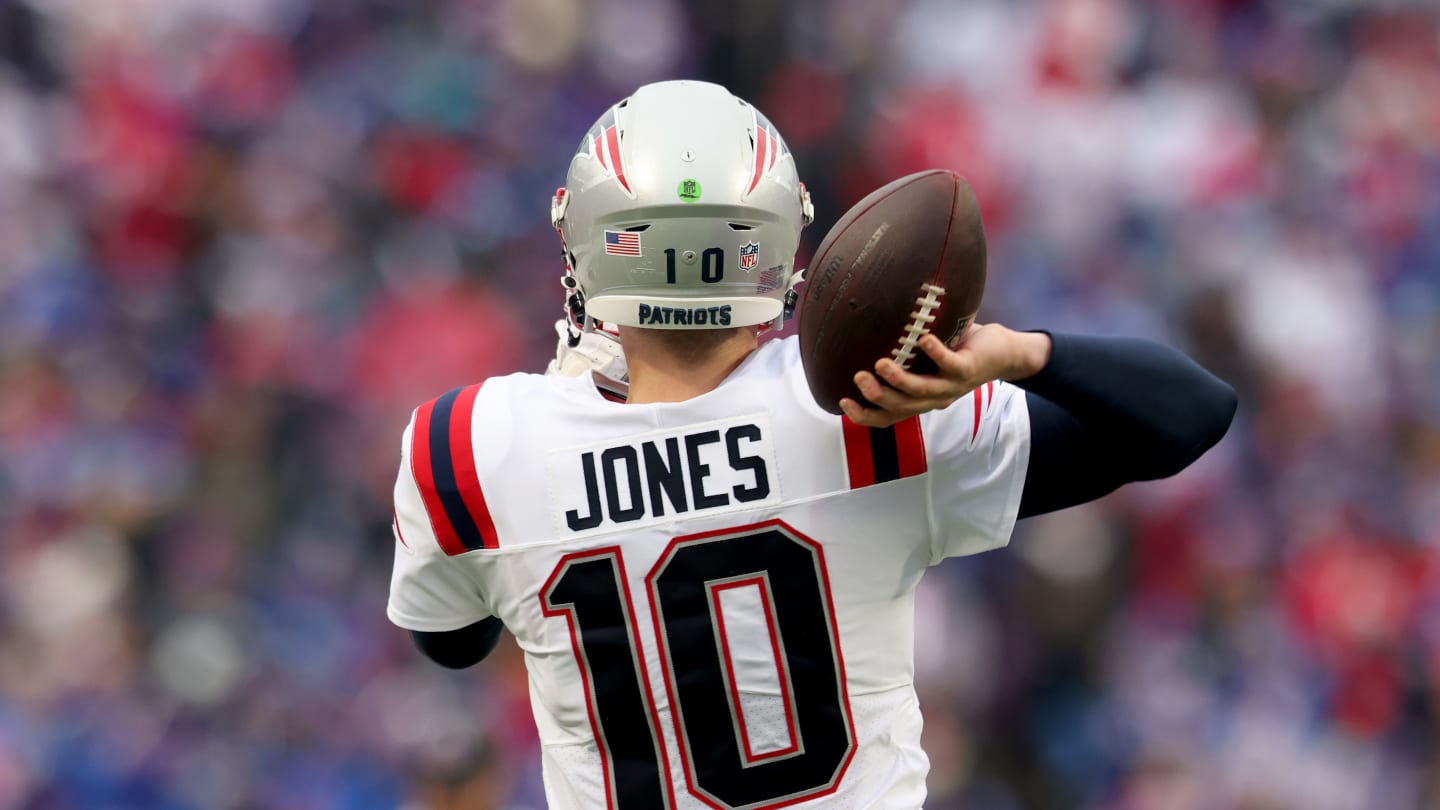 Mac Jones and the rest of the Patriots' rookies have new jersey numbers