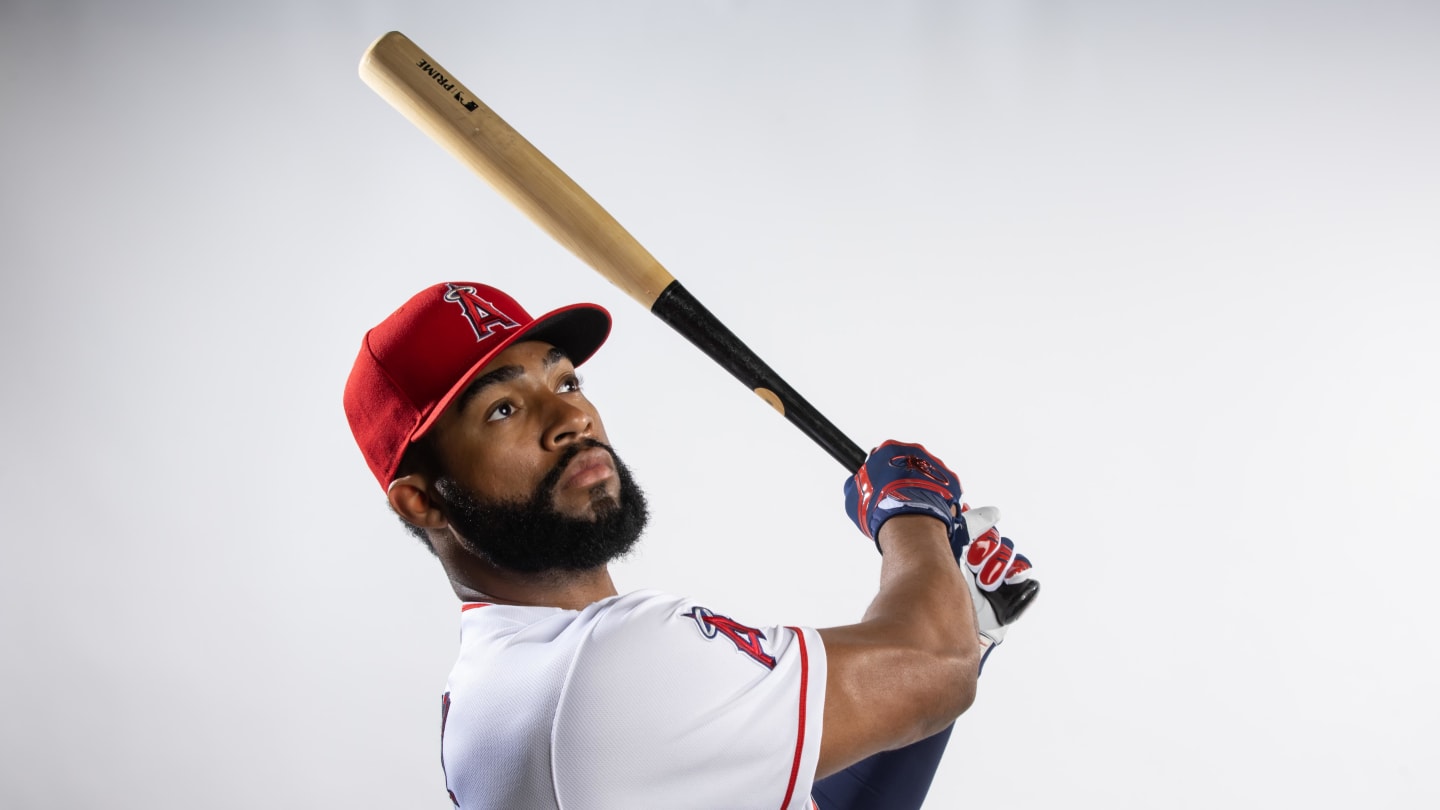 Jo Adell looks to crack Angels' roster after a winter of workouts – Orange  County Register