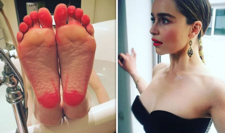 Emilia Clarke Instagram Game Of Thrones Star Showcases Feet In