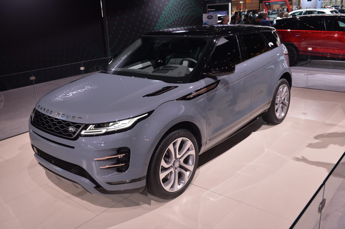Land Rover Chicago >> 2020 Range Rover Evoque Debuts In Chicago Land Rover Chicago >> 2020 Range Rover Evoque Debuts In Chicago