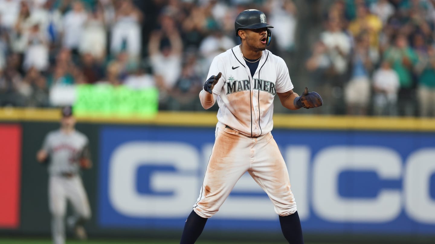 Mariners New City Connect Uniform Taps Into City's Long Baseball