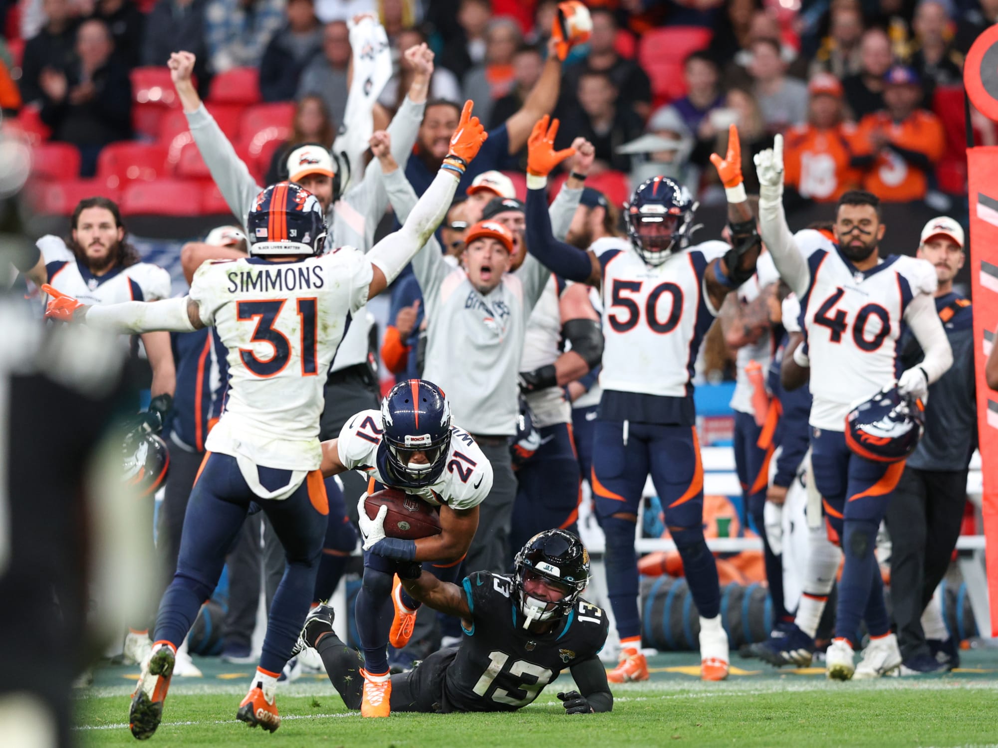 Broncos at Jaguars game gallery: Denver comes away with a win after a tight  match at Wembley