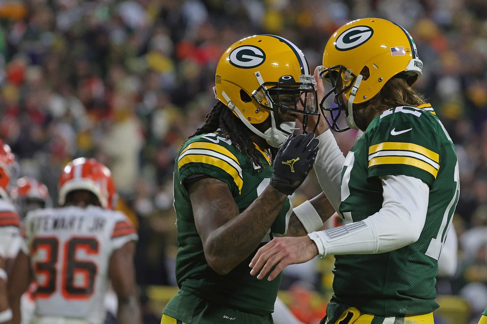 Davante Adams charged with misdemeanor for shoving camera man