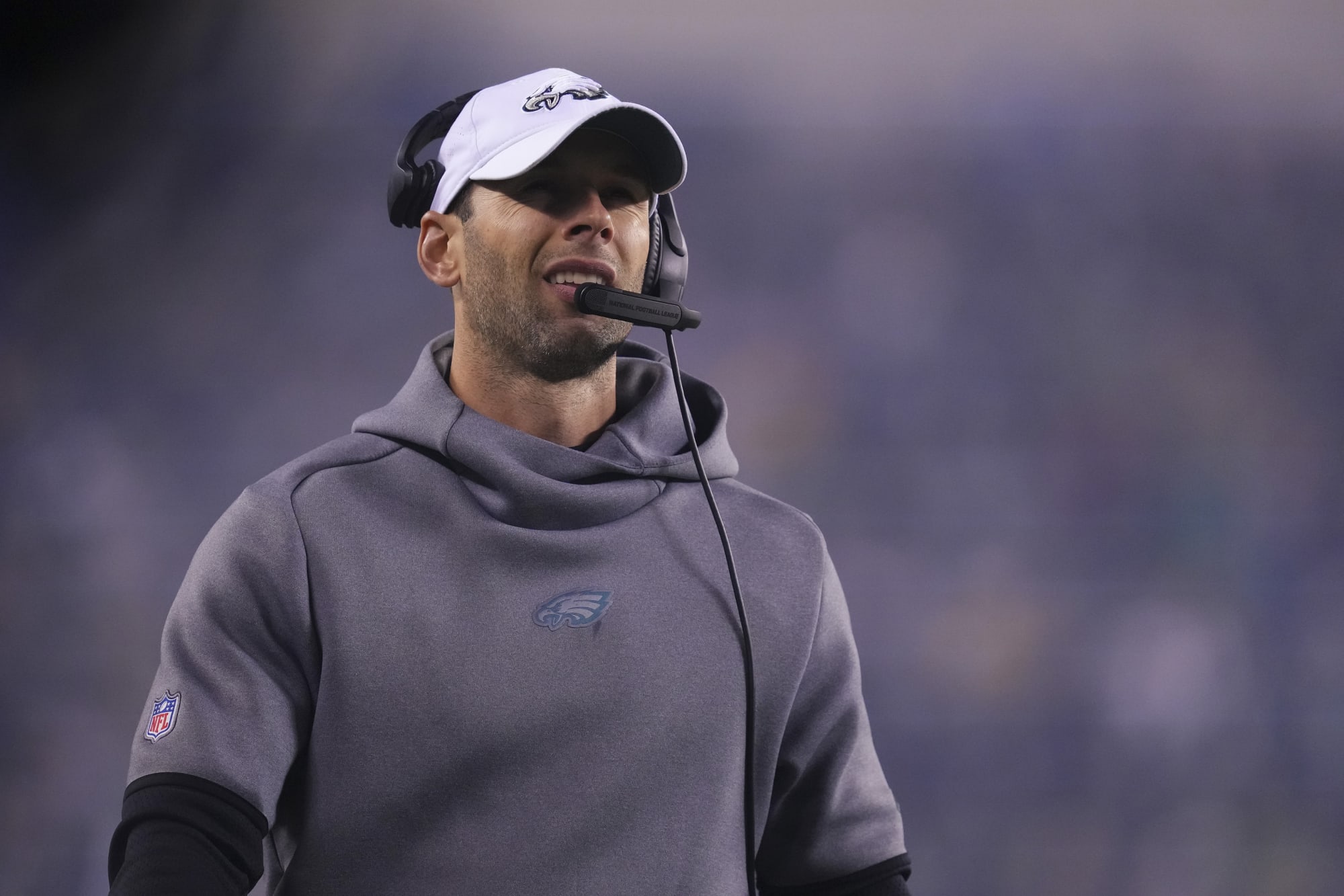 Philadelphia Eagles head coach Nick Siriani shakes hands with News Photo  - Getty Images