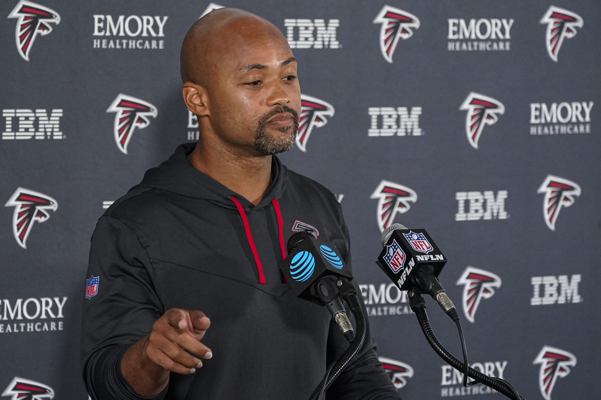 Atlanta Falcons: Top 5 players take up 66 percent of 2021 cap space