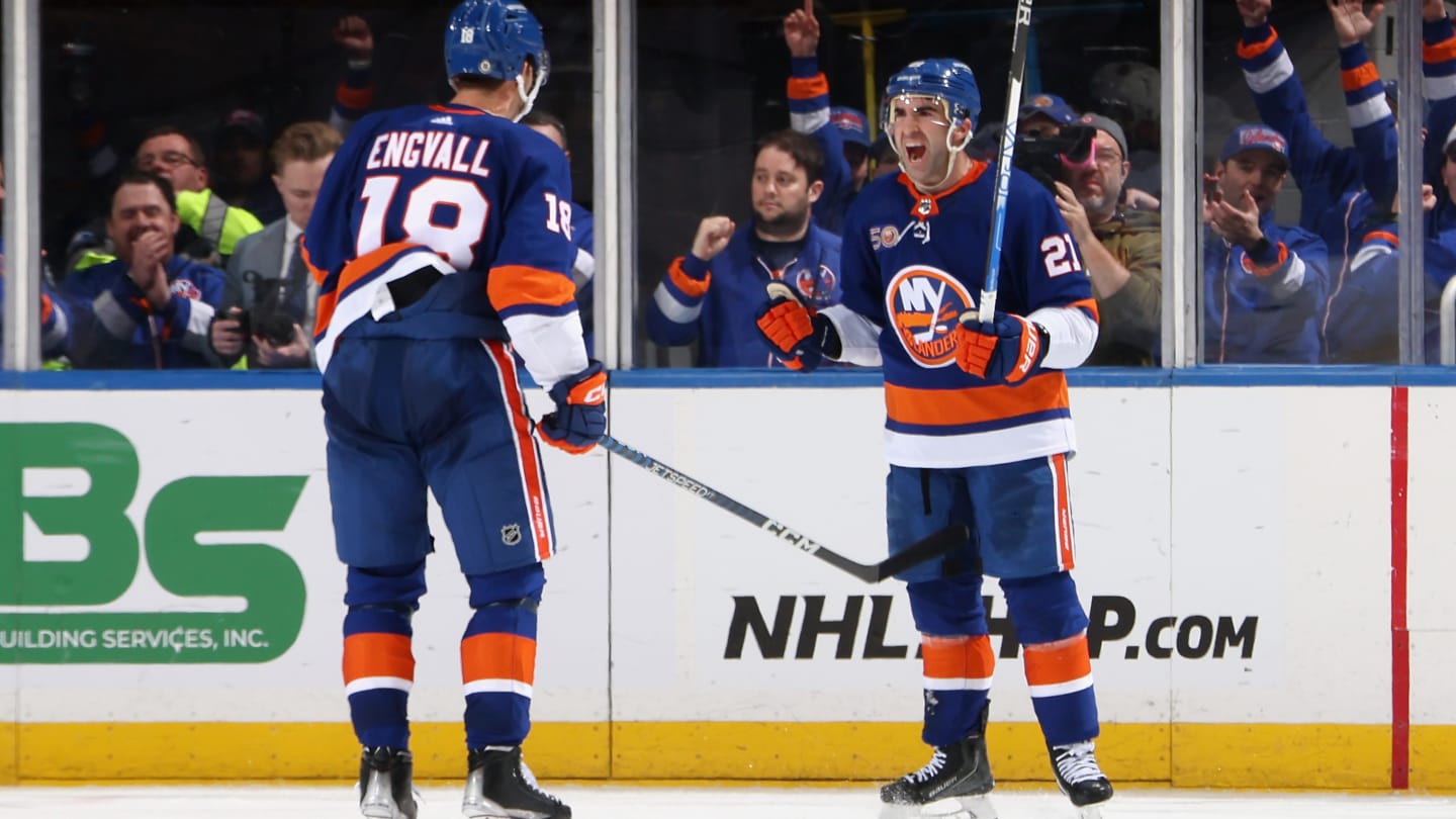 The Upshot: NY Islanders defeat New Jersey Devils 5-1 to cushion