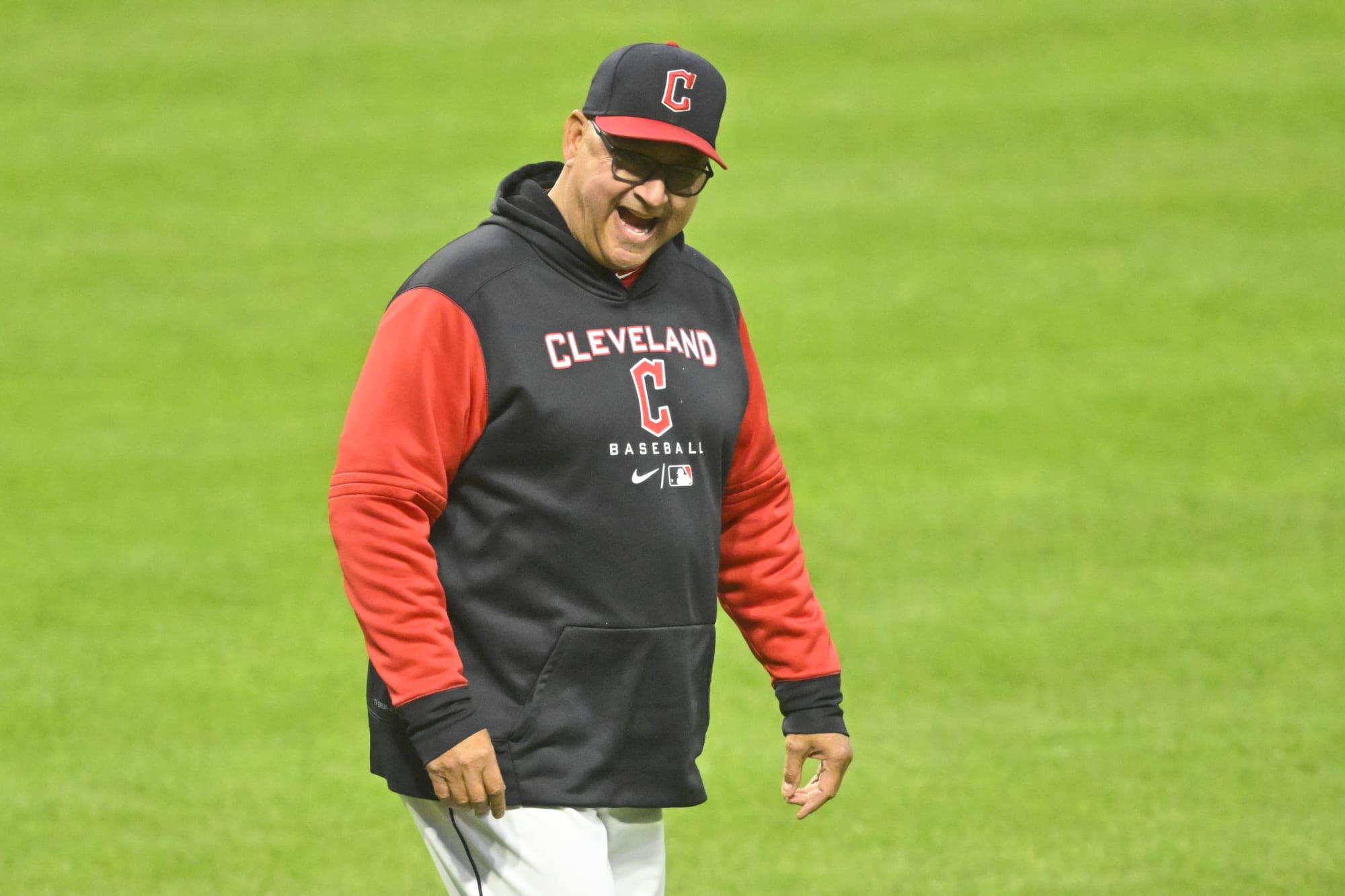 Cleveland Guardians don't seem to want to lose Terry Francona