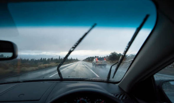 windscreen wiper car