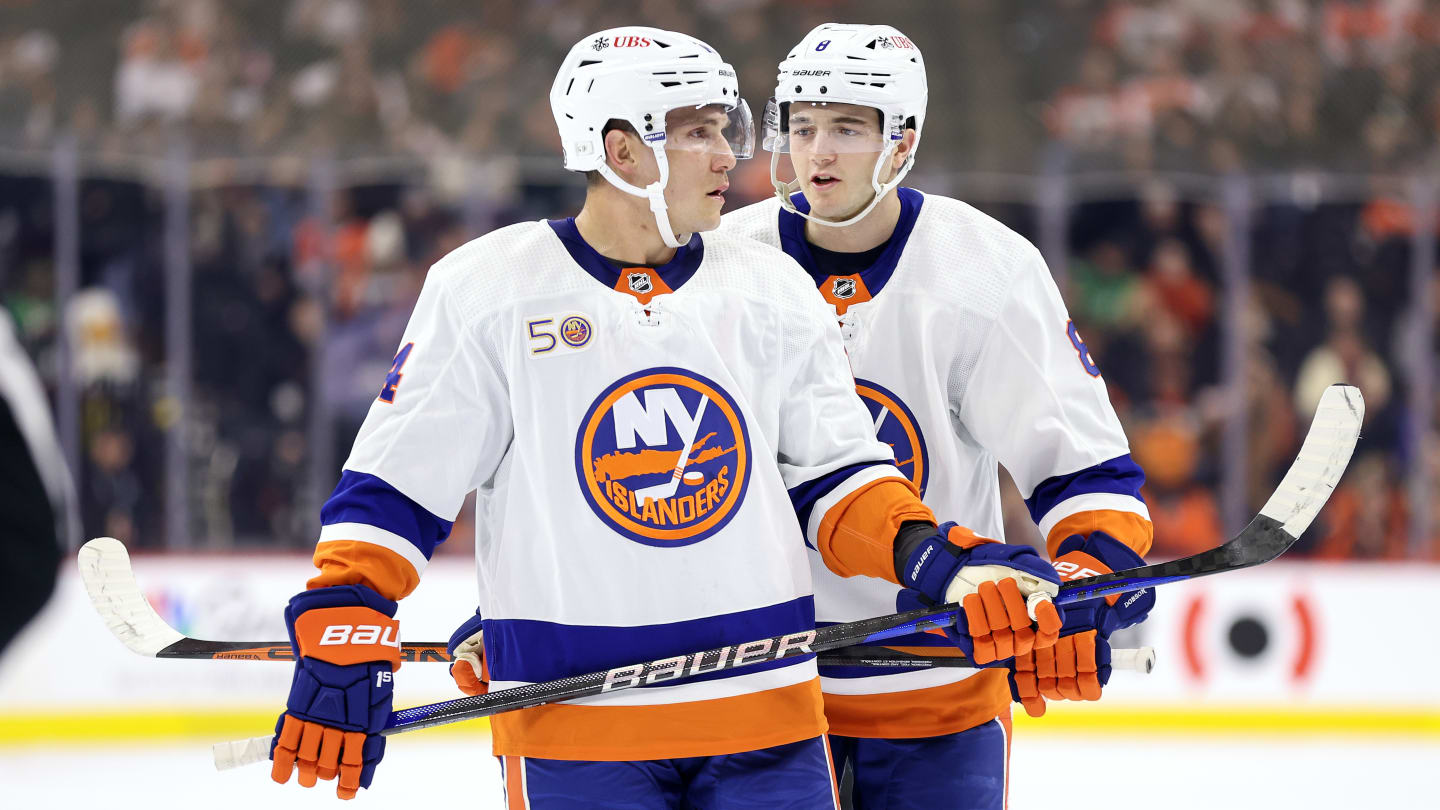 New York Islanders sign Bo Horvat to eight-year contract extension